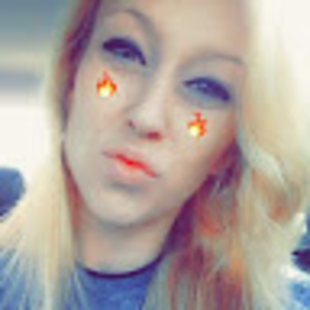 Meet your Posher, Teagan